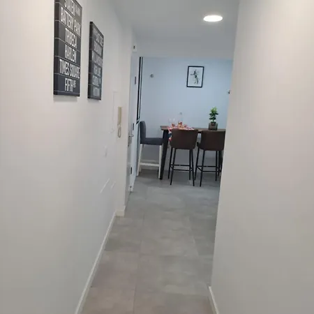 Jara Centro - 1a Duplex Апартаменты Малага