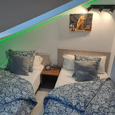 Апартаменты Jara Centro - 1a Duplex Малага